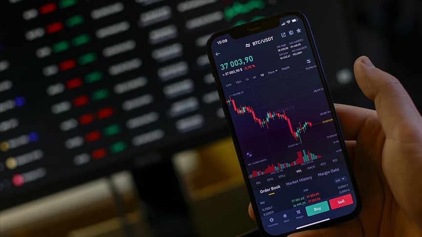 Yatırımcılar, ABD'de hükümetin yeniden açılmasına rağmen kripto paralara "temkinli" yaklaşıyor