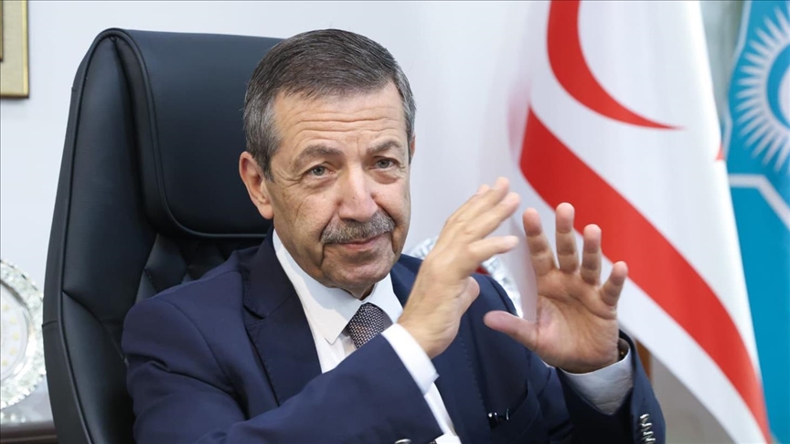 KKTC Dışişleri Bakanı Ertuğruloğlu, tarihe \