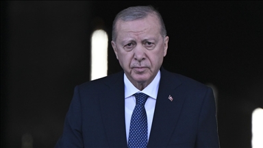 أردوغان يعزي في استشهاد قائد طائرة إطفاء تحطمت في كرواتيا