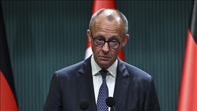 Merz plaide pour une coopération accrue avec la Türkiye et appelle Zelensky à retenir les jeunes Ukrainiens