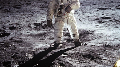 3 Chinese astronauts return home after delay due to space debris