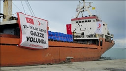 Turkish Red Crescent’s 18th aid ship for Gaza arrives at Egypt port