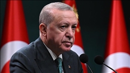 Serokomar Erdogan ji bo malbatên şehîdan peyama sersaxiyê weşand