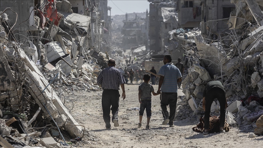 إعلام إسرائيلي يكشف طريقة تهريب فلسطينيين من غزة إلى جنوب إفريقيا