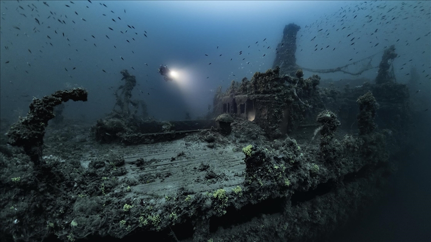 "غاليبولي" تحت الماء.. رحلة في أعماق التاريخ التركي