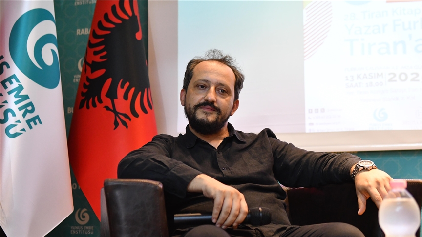 Arnavutluk\'ta yazar Furkan Çalışkan ile söyleşi programı düzenlendi