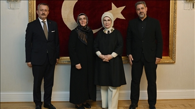 Emine Erdoğan, İstanbul Aile Vakfı temsilcileriyle bir araya geldi