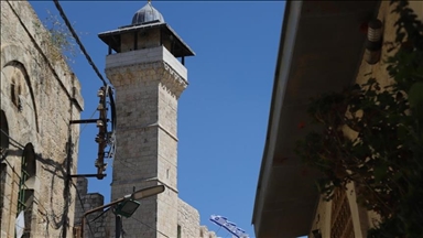 Israel closes Ibrahimi Mosque in Hebron, imposes curfew on Palestinians for Jewish holiday