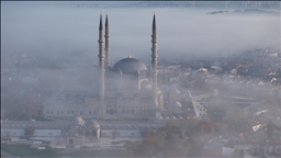 Selimiye Camisi sis içindeyken havadan görüntülendi