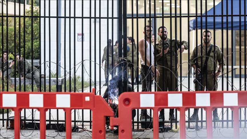 İsrail makamları Filistinli esire tecavüz etmekten yargılanan İsrail askerlerinin seyahat yasağını kaldırdı