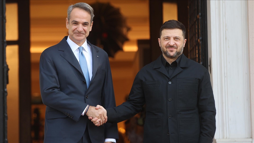 Ukrayna Devlet Başkanı Zelenskiy, Yunanistan\'ın başkenti Atina\'da temaslarda bulundu