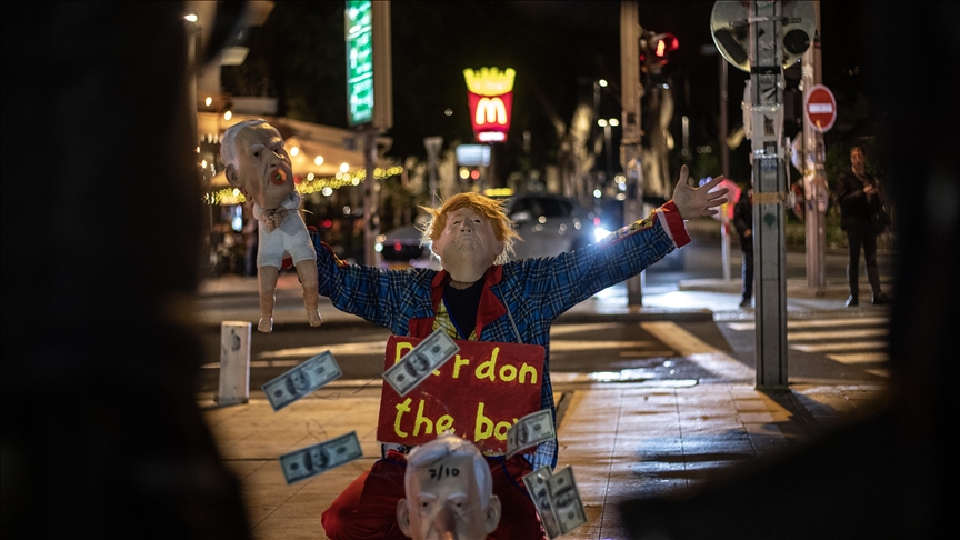 Mijëra njerëz mblidhen në protestat antiqeveritare në Izrael