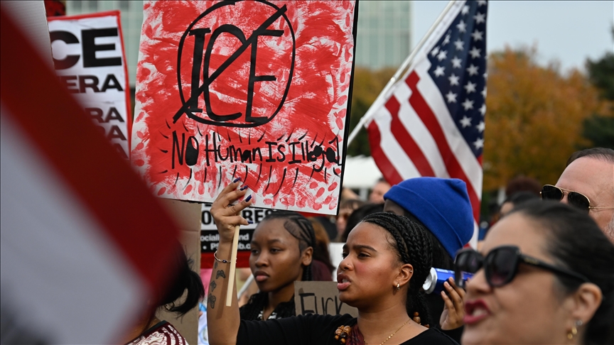 Protesta kundër bastisjeve të agjencisë ICE dhe Patrullës Kufitare në Charlotte