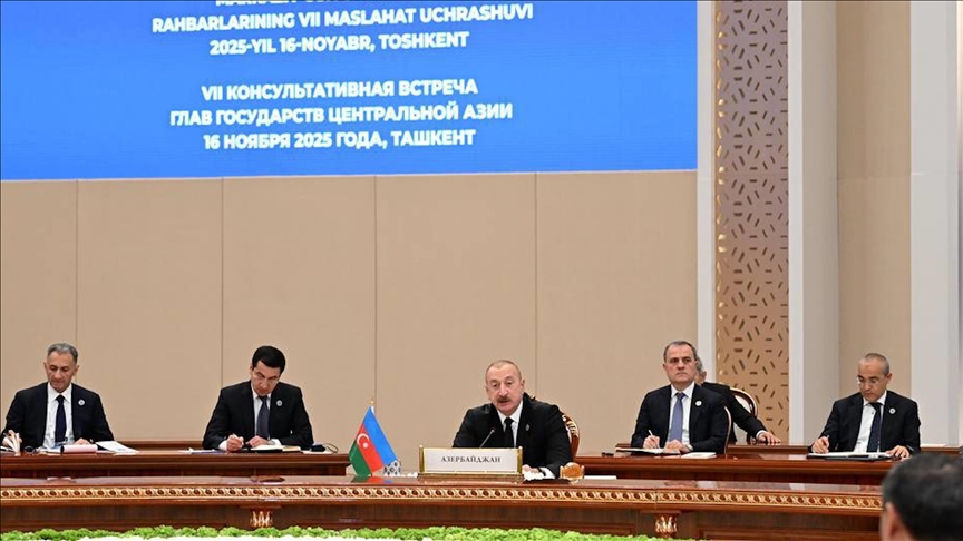 الهام علی‌اف: ساخت کریدور زنگزور در بخش آذربایجان در حال اتمام است