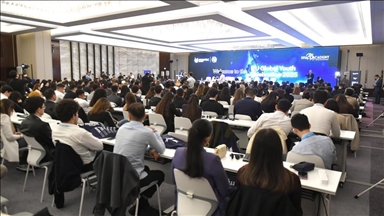 В Баку начал работу Глобальный молодежный саммит