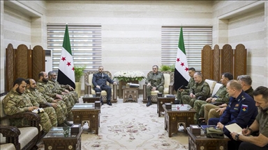 سوريا وروسيا تبحثان تعزيز آليات التنسيق والتعاون العسكري