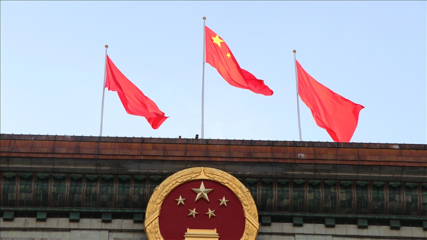 Wang Yi reçoit le ministre syrien des Affaires étrangères, Assaad al-Chaibani, à Pékin