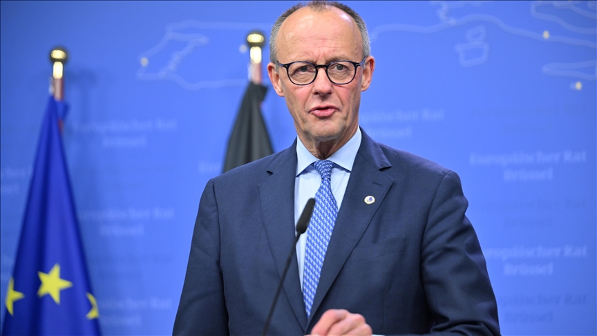 Merz: La UE debe transformarse en una unión europea de defensa ante los crecientes desafíos a la seguridad internacional