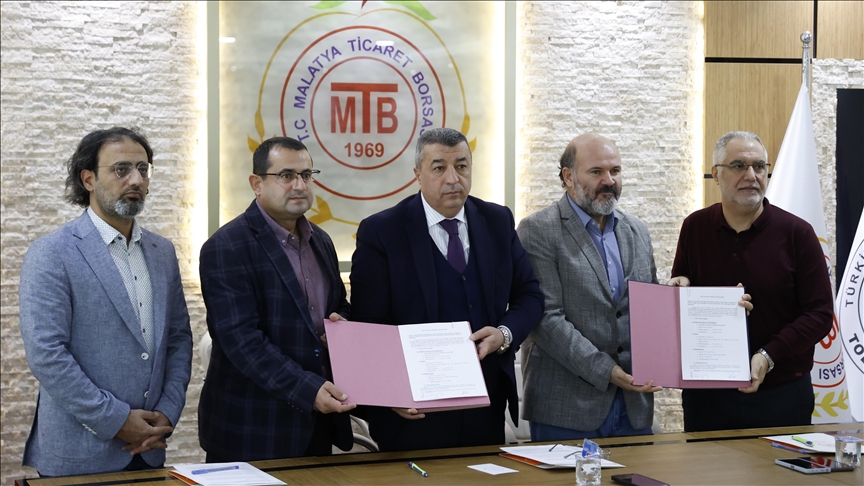 Zirai donun Malatya kayısısı ve bölge ekonomisine etkileri araştırılacak