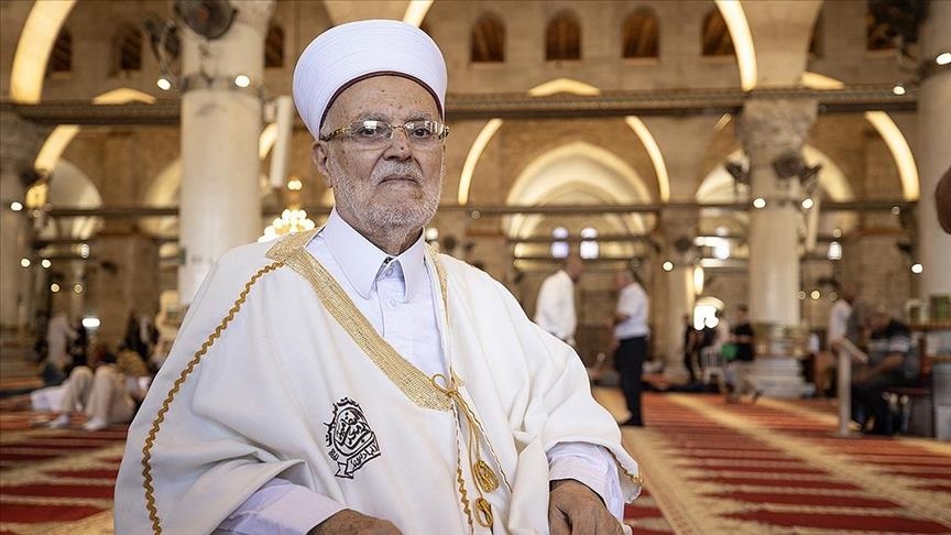 Имам мечети аль-Акса предстанет перед израильским судом во вторник