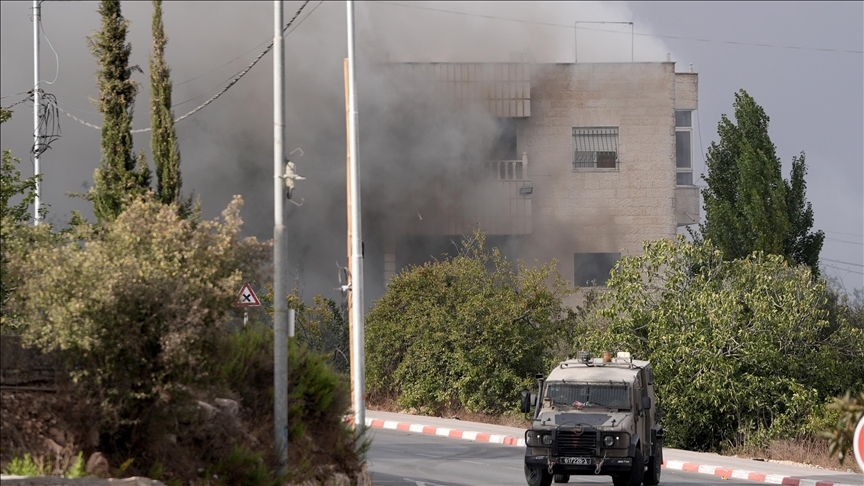 Palestinian injured by Israeli gunfire near separation wall in occupied East Jerusalem