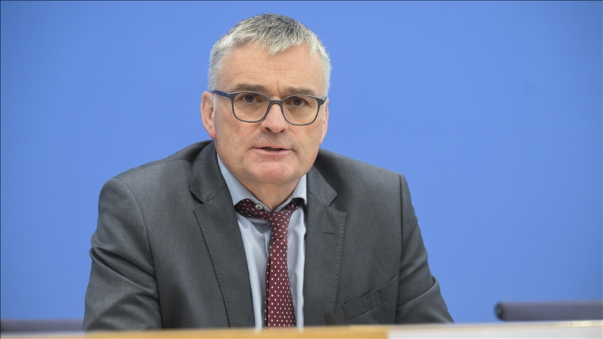 Gjermania heq kufizimet për eksportet e armëve në Izrael