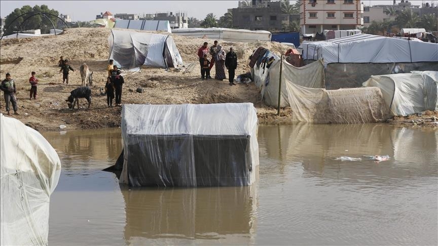 Thousands of families face ‘harsh tragedy’ in Gaza amid bad weather, authorities warn