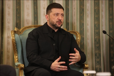 Zelenski najavio da će Ukrajina nabaviti 100 borbenih aviona Rafale od Francuske