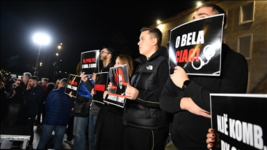 Antivladin protest u Albaniji: "Za porodicu, ekonomiju i demokratiju"