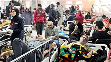 70 فلسطينيا يغادرون مستشفيات القدس عائدين إلى قطاع غزة