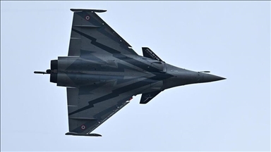 توافق فرانسه و اوکراین برای خرید 100 جنگنده رافال در دهه آینده