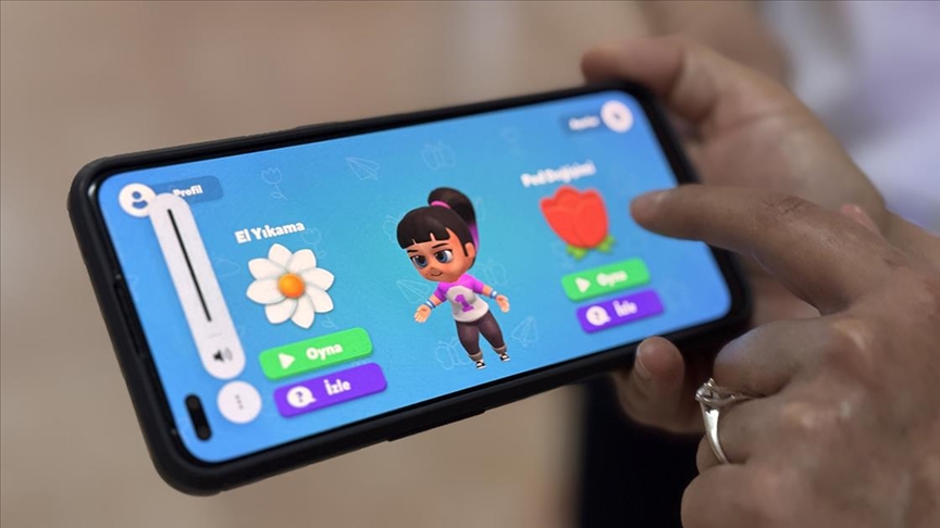 Zihinsel engelli kızlara öz bakım becerisi kazandırılması için mobil uygulama geliştirildi