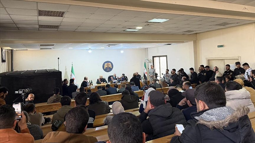 Suriye'de sahil bölgesindeki 6 Mart olaylarına ilişkin ilk kamuya açık duruşmalar Halep'te başladı