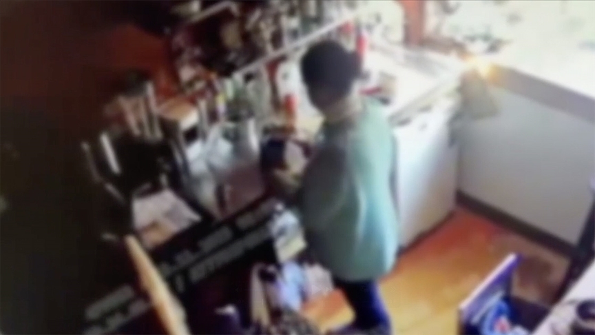 Beyoğlu'nda bulaşık deterjanıyla yapılan kahveyi içen müşterinin zehirlendiği iddiası