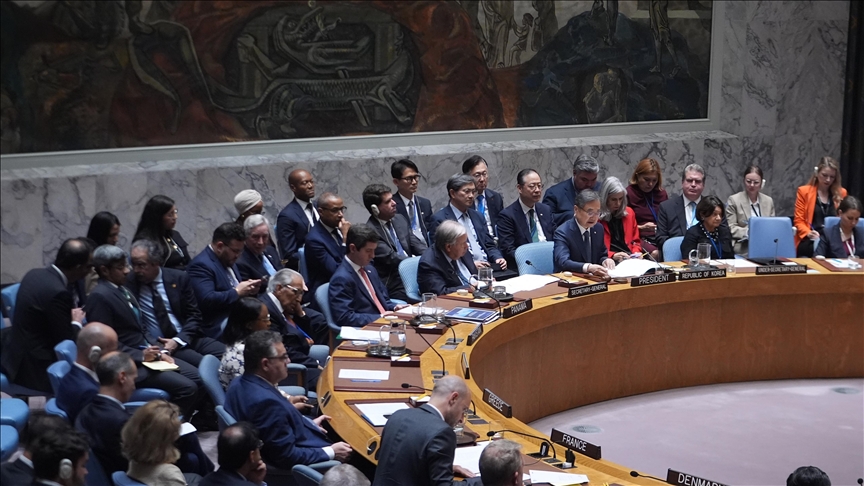 حماس: القرار الأمريكي يفرض وصاية دولية على غزة