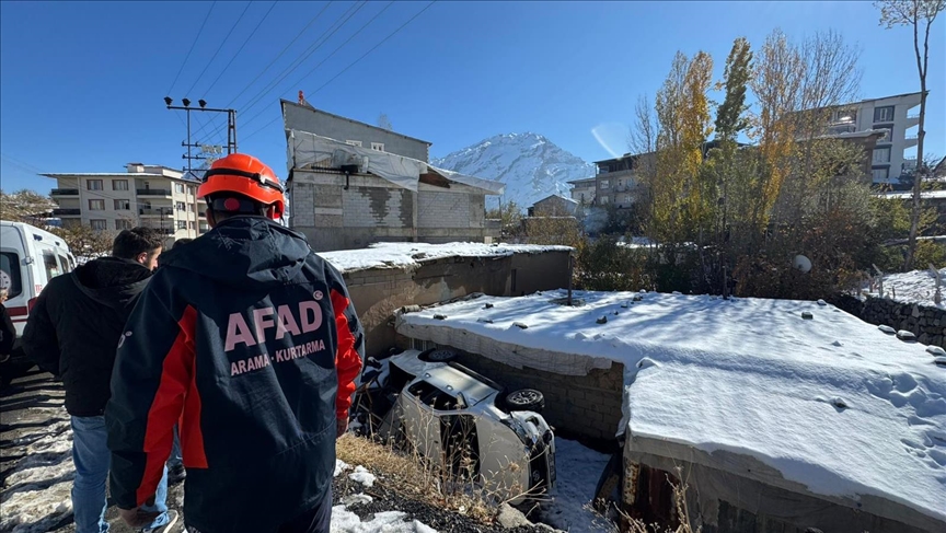 Li Hekariyê pîqabek welgeriya şerampolê, 4 kes birîndar bûn