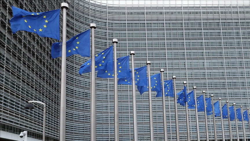 EU Commission approves first treatment for serious chronic lung disease
