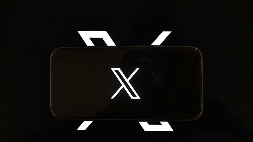X suffers global outage affecting thousands of users