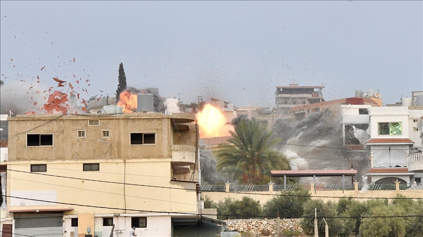 2 killed in Israeli strikes in southern Lebanon amid ceasefire violations