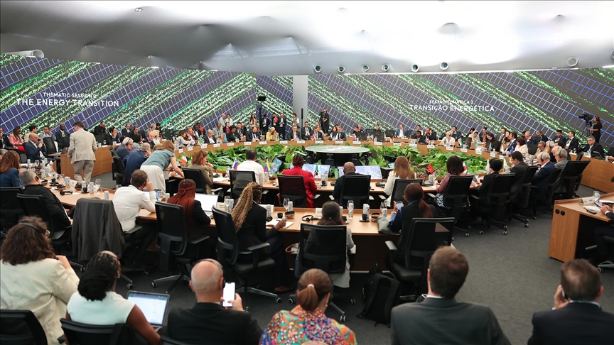 Küresel siyasi ortam iklim finansmanını zorlaştırarak eylemi yavaşlatıyor