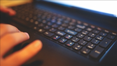 IQ Money'in "yasa dışı bahis ve dolandırıcılığa aracılık" soruşturmasında 26 zanlı yakalandı