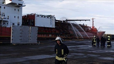 Kievi: Zjarri në anijen me flamur turk në portin ukrainas të Izmailit është shuar