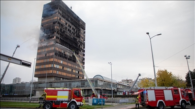 Хрватска: Пожар ја зафати зградата на „Вјесник“ во Загреб, гаснењето сè уште трае