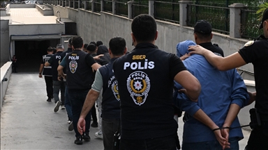 Mersin merkezli yasa dışı bahis operasyonunda 4'ü hakem 36 şüpheli yakalandı