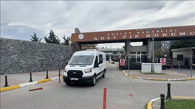 Fatih'te zehirlenme şüphesiyle tedavi gördüğü hastanede ölen Servet Böcek'in cenazesi teslim alındı