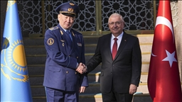 Министр национальной обороны Турции встретился с казахстанским коллегой