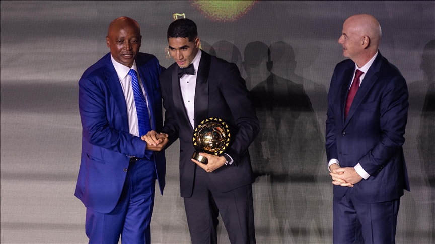 Afrika'da yılın futbolcusu ödülünü Achraf Hakimi kazandı