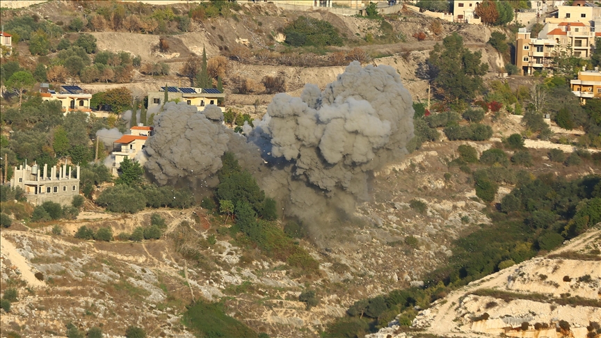 Израильская армия наносит воздушные удары по югу Ливана