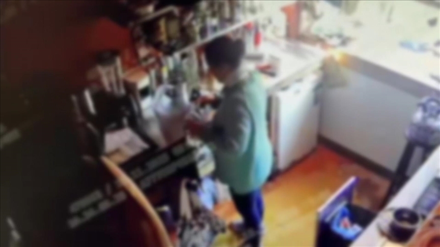 Beyoğlu'nda bir kişinin kahveden zehirlenmesine ilişkin şüpheliler yanlışlıkla deterjan kullandıklarını söyledi