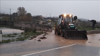 Shqipëri, moti i keq shkakton probleme në disa zona